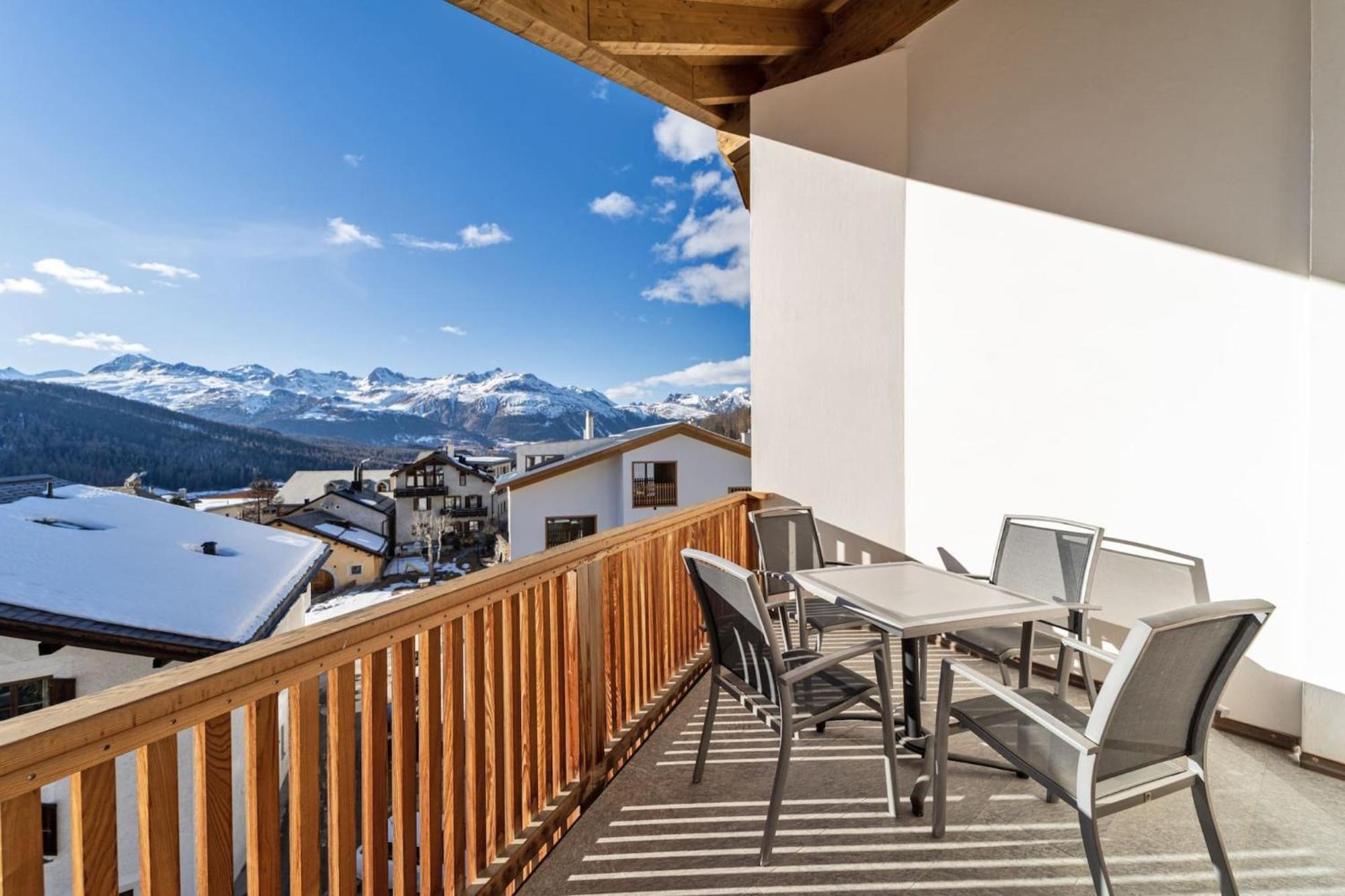 Chesa Piz Chalchagn - Pontresina Apartment ภายนอก รูปภาพ
